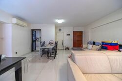 Blk 219C Linear Green @ Bedok (Bedok), HDB 4 Rooms #581252931